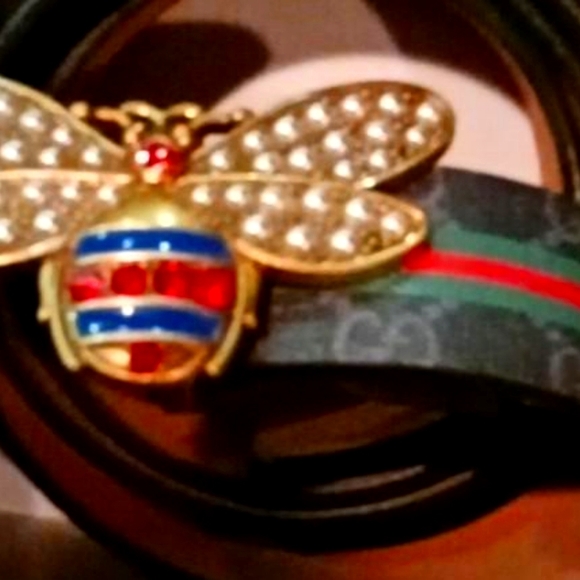 gucci bumblebee belt
